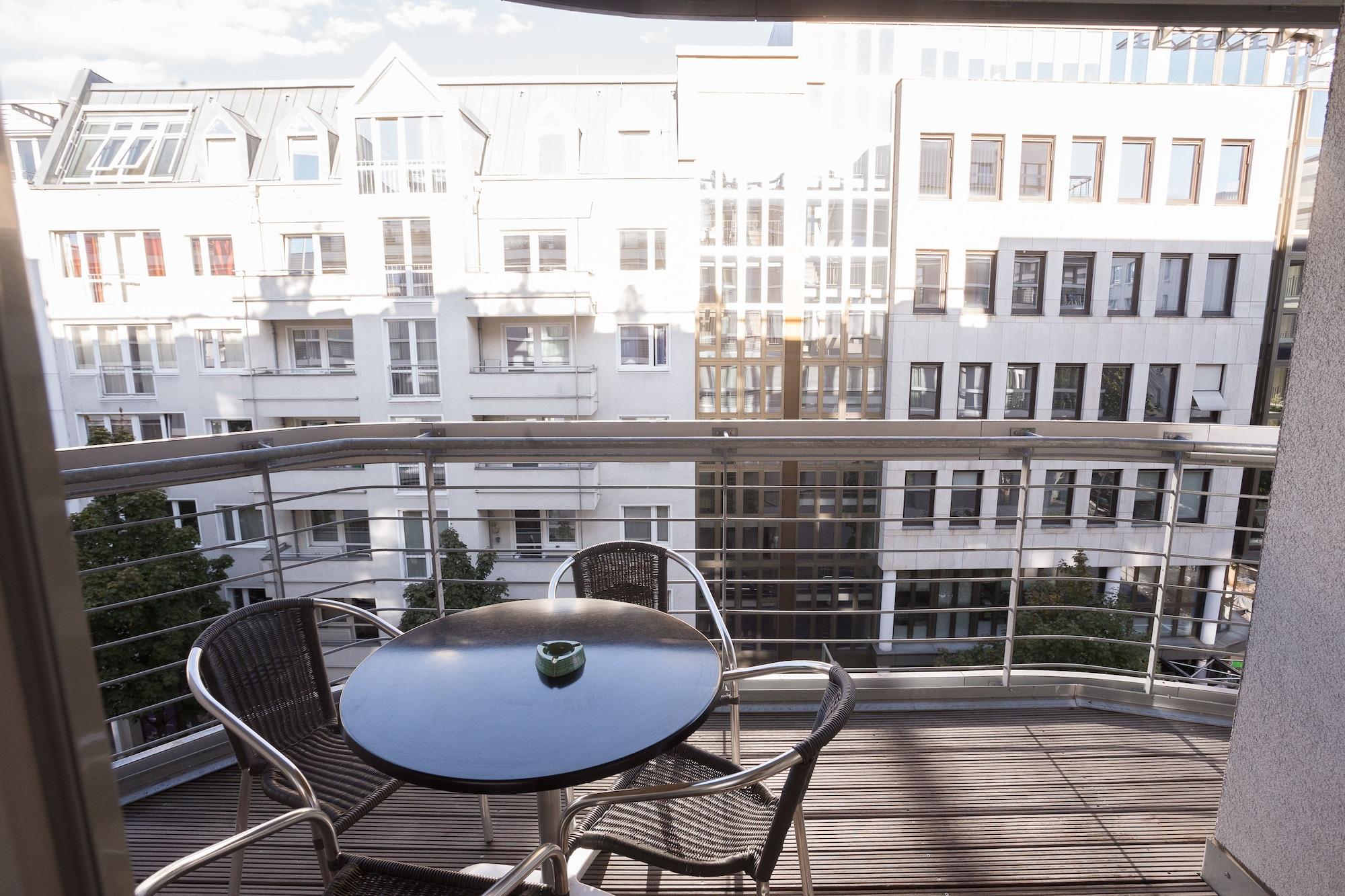 Hotel Grimm's Mitte Berlin